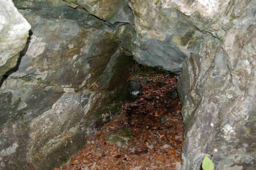 Durchgangshöhle